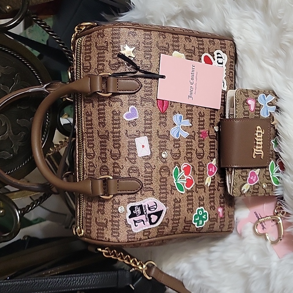 #26. NWT Juice Couture Bag & wallet